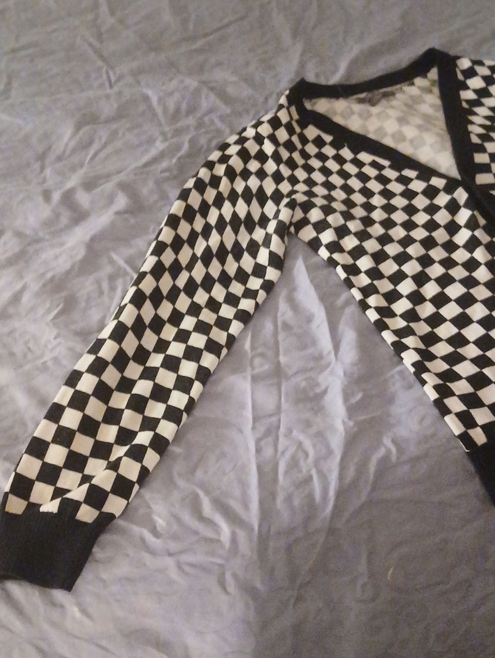Hetitage Vintage Checkered Sweater